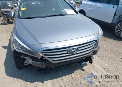2015 Hyundai Sonata Se z USA, uszkodzony, nr VIN 5NPE24AF4FH045982